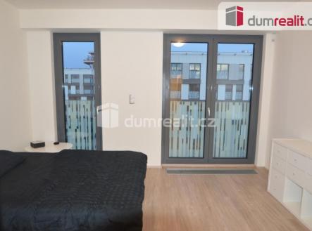 Pronájem bytu, 1+kk, 37 m²