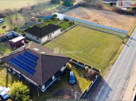 Prodej pozemku pro bydlení, 744 m²