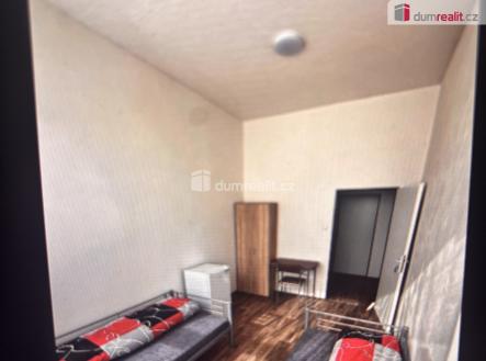 Pronájem bytu, 1+kk, 15 m² obrázek