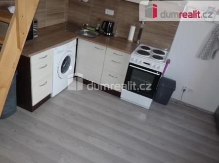 Pronájem bytu, 2+kk, 39 m²