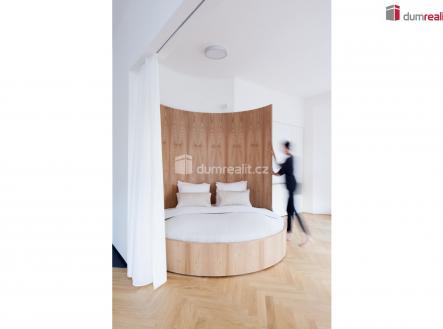 Pronájem bytu, 2+kk, 80 m²