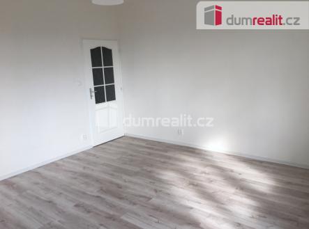 Pronájem bytu, 2+1, 60 m²