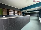 Pronájem obchodní prostor, 450 m²