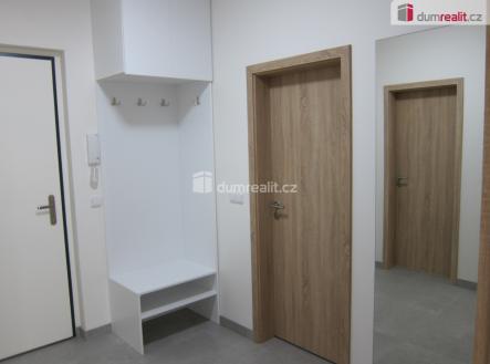 Pronájem bytu, 2+kk, 58 m²