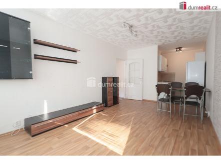 Pronájem bytu, 2+kk, 42 m²