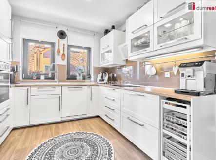 Prodej bytu, 4+1, 92 m²