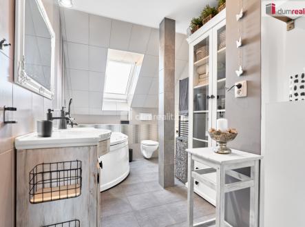 Prodej bytu, 4+1, 92 m²