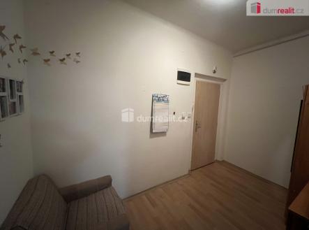 Pronájem bytu, 2+1, 76 m²