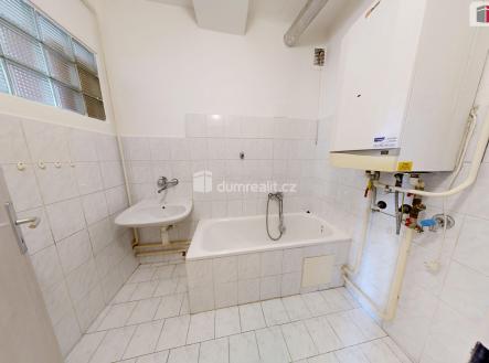 Pronájem bytu, 2+1, 76 m²