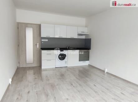 Pronájem bytu, 1+kk, 30 m²