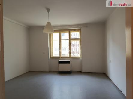 Pronájem bytu, 1+kk, 30 m²