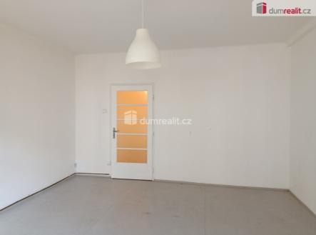 Pronájem bytu, 1+kk, 30 m²