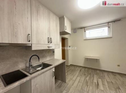 Pronájem bytu, 1+1, 30 m²