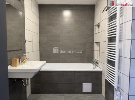 Pronájem bytu, 2+1, 58 m²