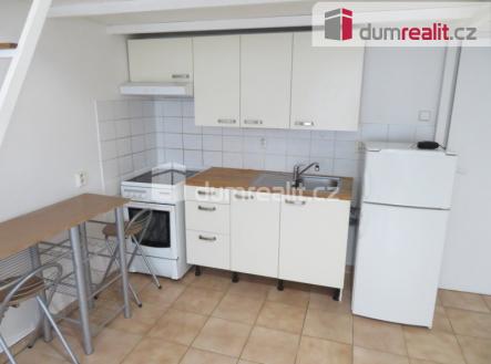 Pronájem bytu, 1+kk, 32 m²