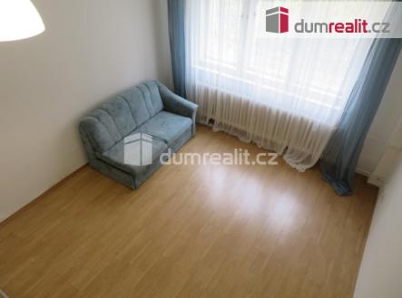 Pronájem bytu, 1+kk, 32 m²