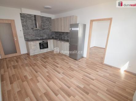 Pronájem bytu, 4+kk, 78 m²