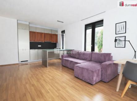 Pronájem bytu, 3+kk, 72 m²