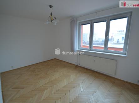 Pronájem bytu, 2+1, 55 m²