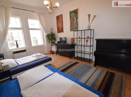 Pronájem bytu, 1+1, 43 m²