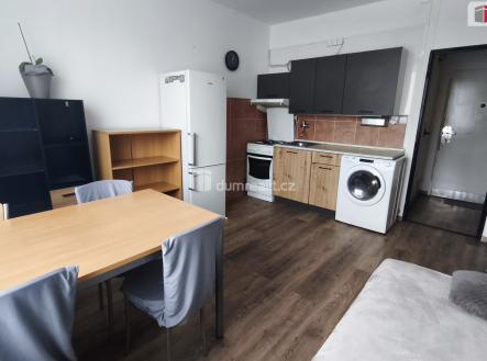 Pronájem bytu, 2+kk, 37 m²