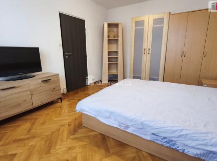 Pronájem bytu, 2+kk, 37 m²