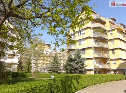 Pronájem bytu, 2+kk, 76 m²