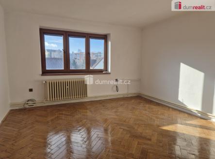 Pronájem bytu, 3+1, 60 m²