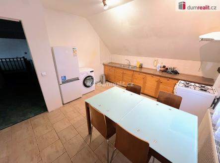 Pronájem komerčního objektu, jiný, 250 m²