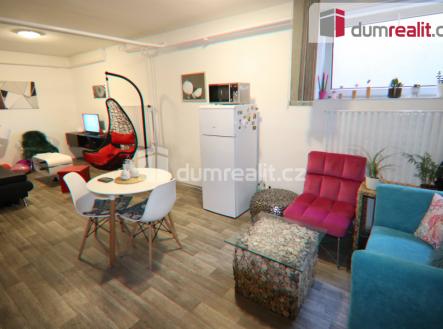 Pronájem bytu, 1+kk, 39 m²