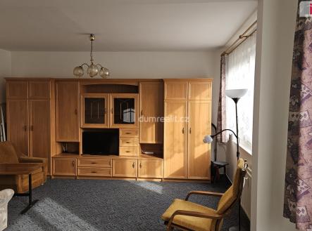 Pronájem bytu, 1+kk, 38 m²