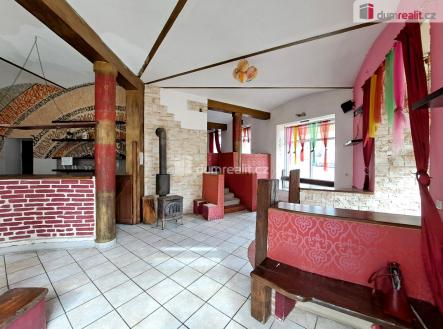 Prodej obchodní prostor, 126 m²