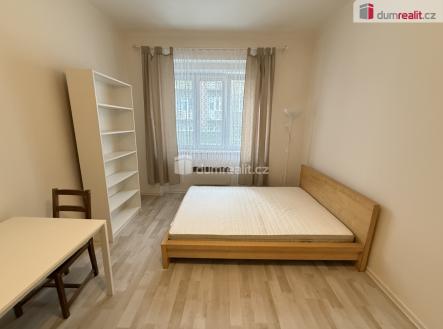 Pronájem bytu, 1+kk, 30 m²