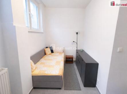Pronájem bytu, 1+kk, 21 m² obrázek