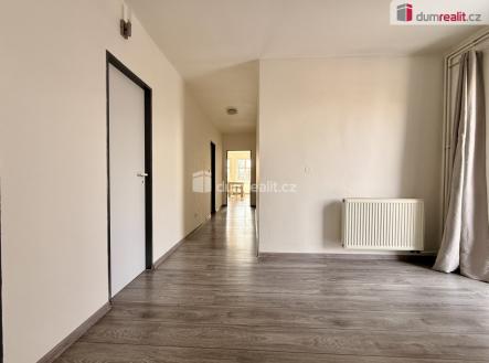 Pronájem bytu, 3+1, 107 m²