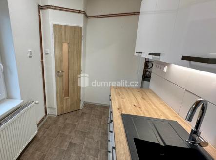 Pronájem bytu, 1+1, 36 m²