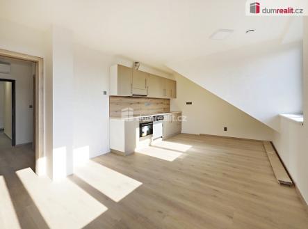 Pronájem bytu, 2+kk, 48 m²