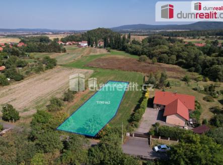 Prodej pozemku pro bydlení, 1 218 m²