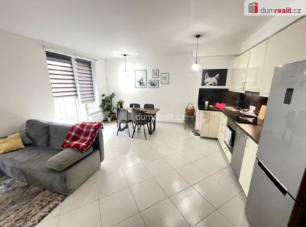 Pronájem bytu, 2+kk, 57 m²