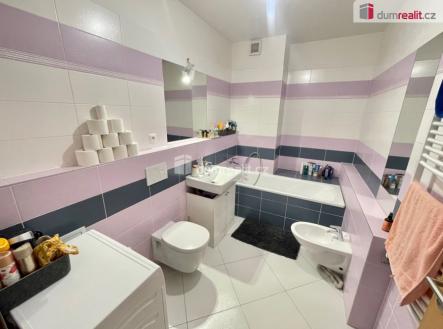 Pronájem bytu, 2+kk, 57 m²