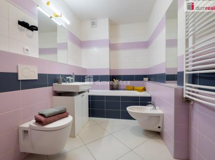 Pronájem bytu, 2+kk, 57 m²