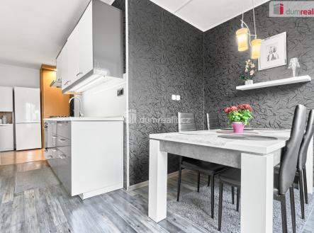 Prodej bytu, 3+1, 67 m²