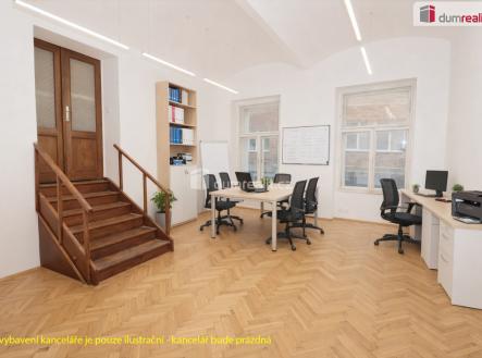 Pronájem kanceláře, 80 m²