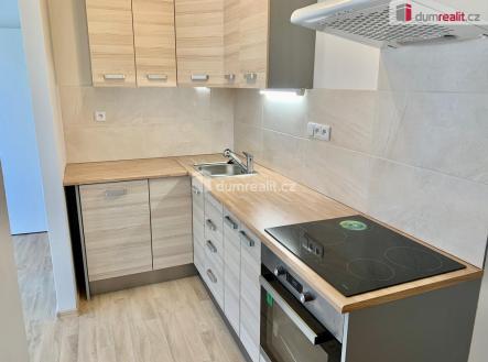 Pronájem bytu, 3+kk, 56 m²