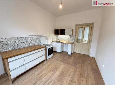 Pronájem bytu, 2+1, 78 m²