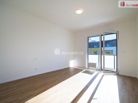 Pronájem bytu, 2+kk, 77 m²