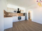 Pronájem bytu, 2+kk, 77 m²