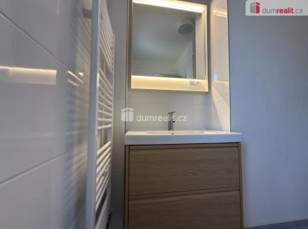 Pronájem bytu, 2+1, 61 m²