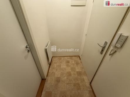 Pronájem bytu, 2+kk, 35 m²