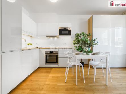 Pronájem bytu, 1+kk, 37 m²